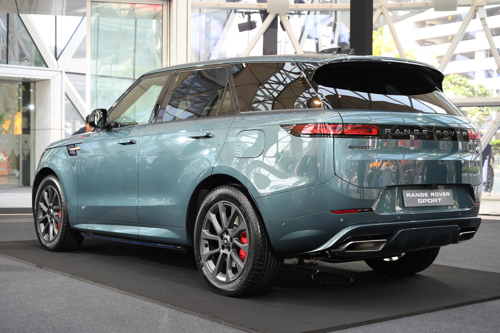 รูปภาพ แลนด์โรเวอร์ Land Rover Range Rover Sport Dynamic SE Plug-In Hybrid ปี 2023