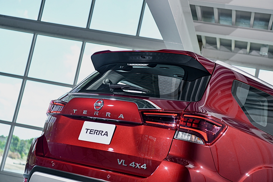 รูปภาพ นิสสัน Nissan Terra 2.3 VL 4WD 7AT MY2022 ปี 2021