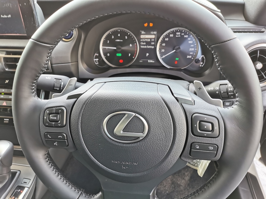 รูปภาพ เลกซัส Lexus IS 300h Premium MY2020 ปี 2020