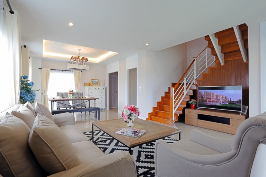 รูปภาพ วิคทอเรีย การ์เด้นวิลล์ มอเตอร์เวย์ (Victoria Garden Ville Motorway)