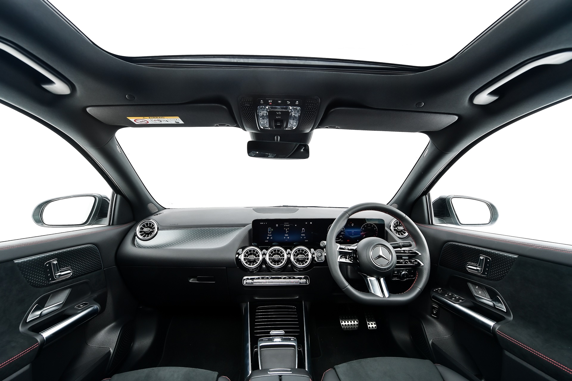 รูปภาพ เมอร์เซเดส-เบนซ์ Mercedes-benz GLA-Class GLA 200 AMG Dynamic ปี 2024