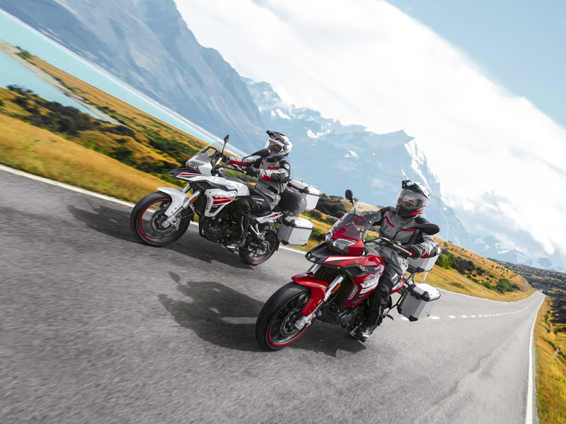 รูปภาพ เบเนลลี Benelli TRK 251 ABS ปี 2018