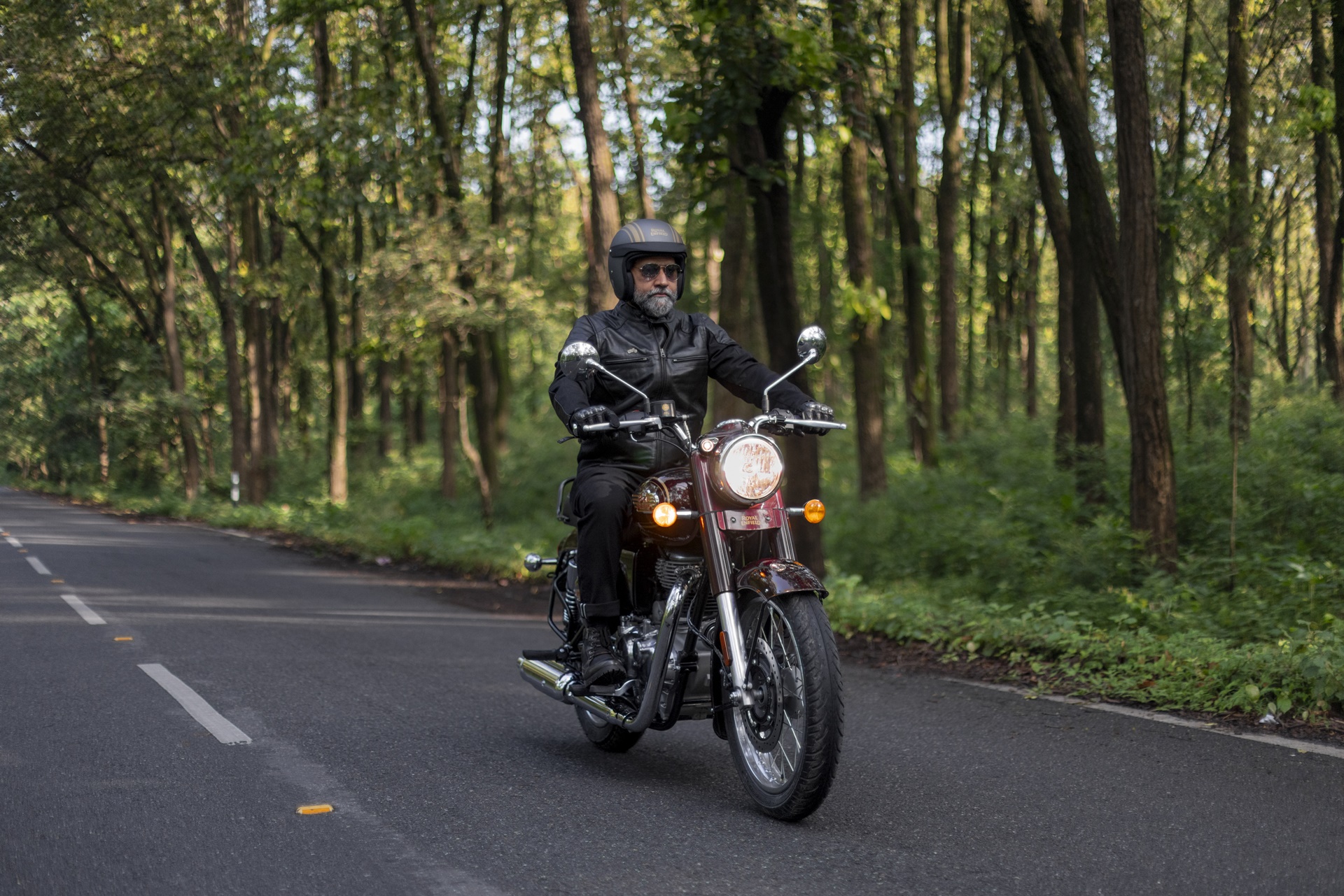 รูปภาพ โรยัล เอ็นฟีลด์ Royal Enfield Bullet 350 Standard Maroon ปี 2023