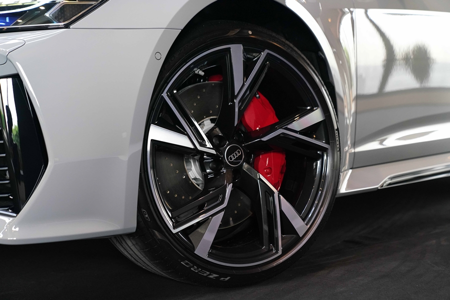 รูปภาพ อาวดี้ Audi RS 6 Avant quattro ปี 2021