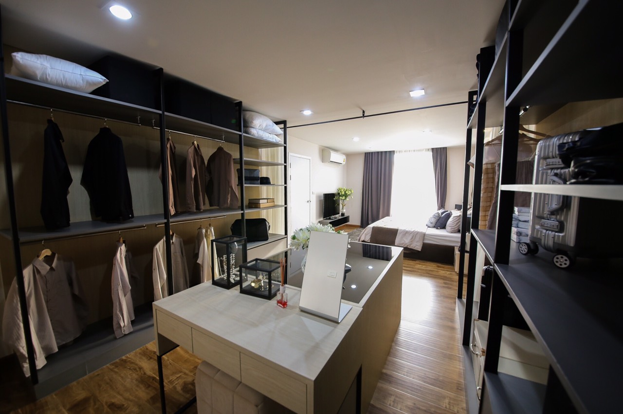 รูปภาพ เดอะ ลอฟท์ บาย ไอเซ็น นาคนิวาส 48 (The Loft by I-ZEN Nakniwat 48)