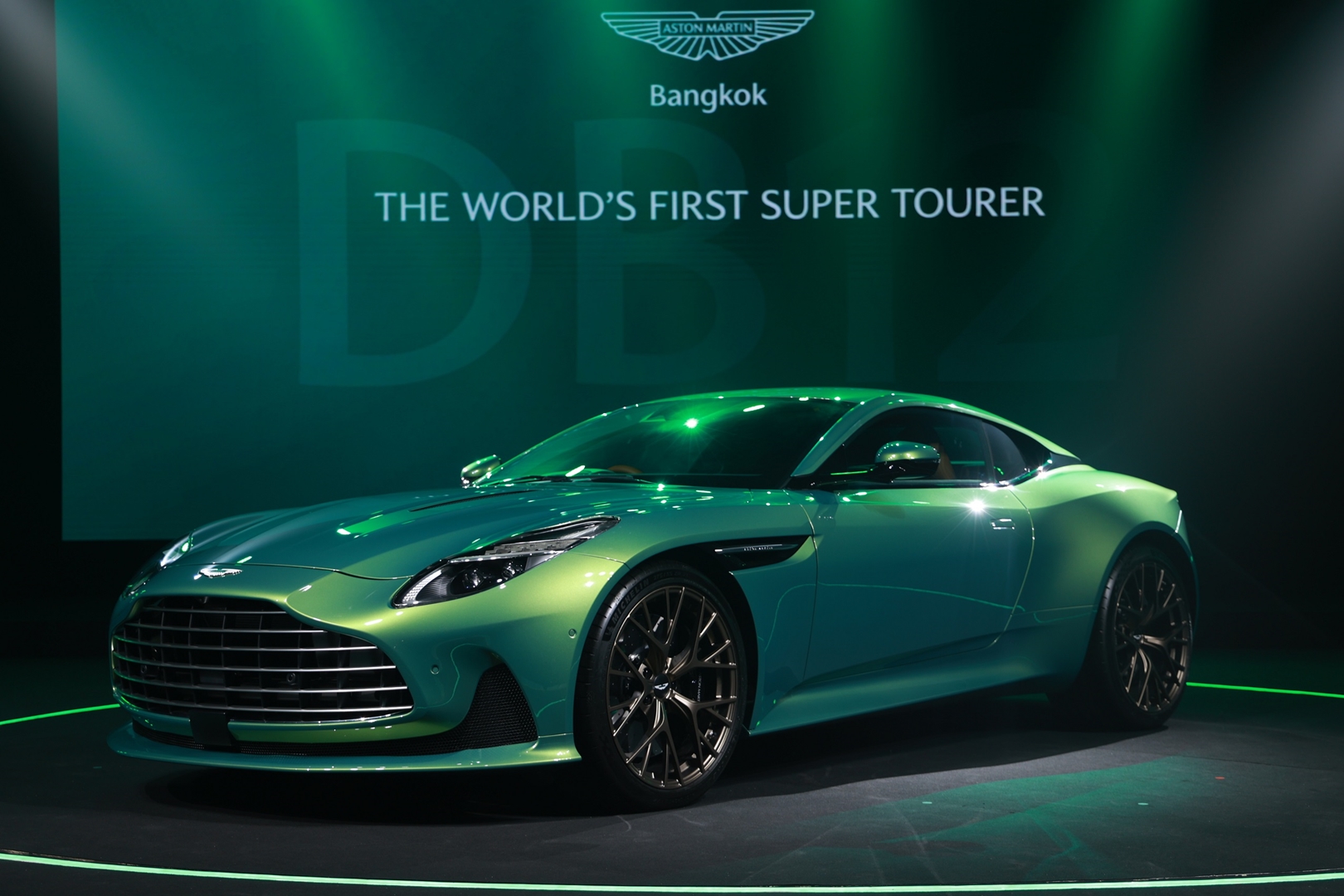 รูปภาพ แอสตัน มาร์ติน Aston Martin DB12 V8 ปี 2023