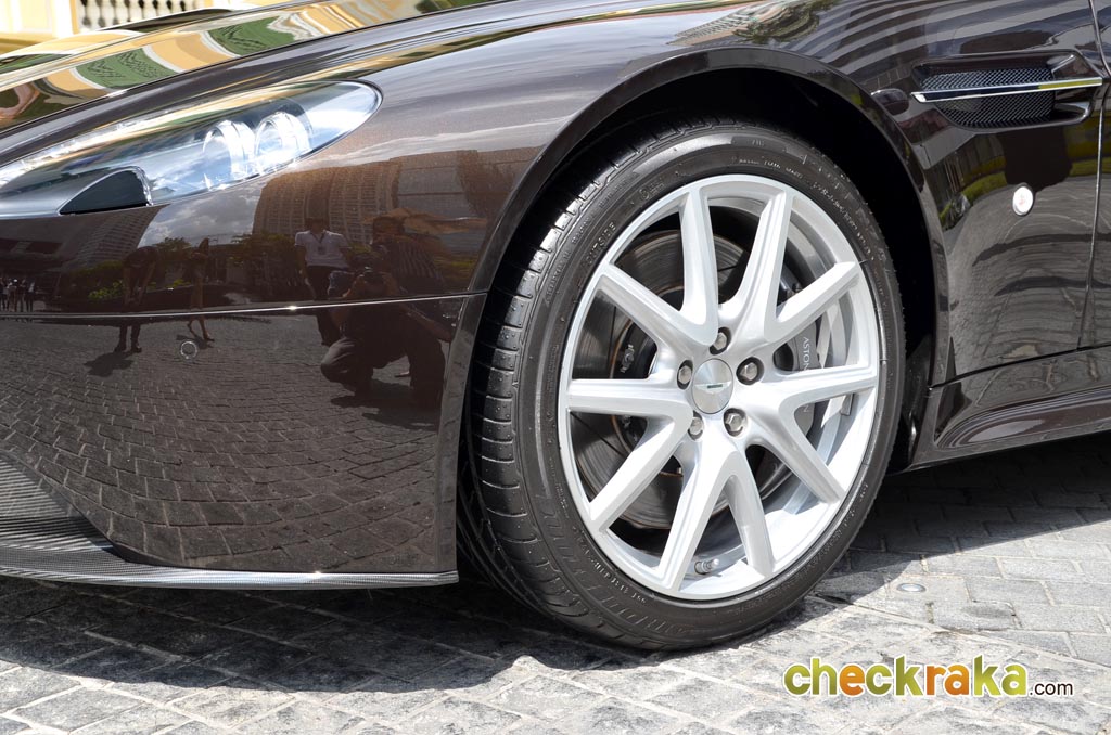 รูปภาพ แอสตัน มาร์ติน Aston Martin Vantage S ปี 2013