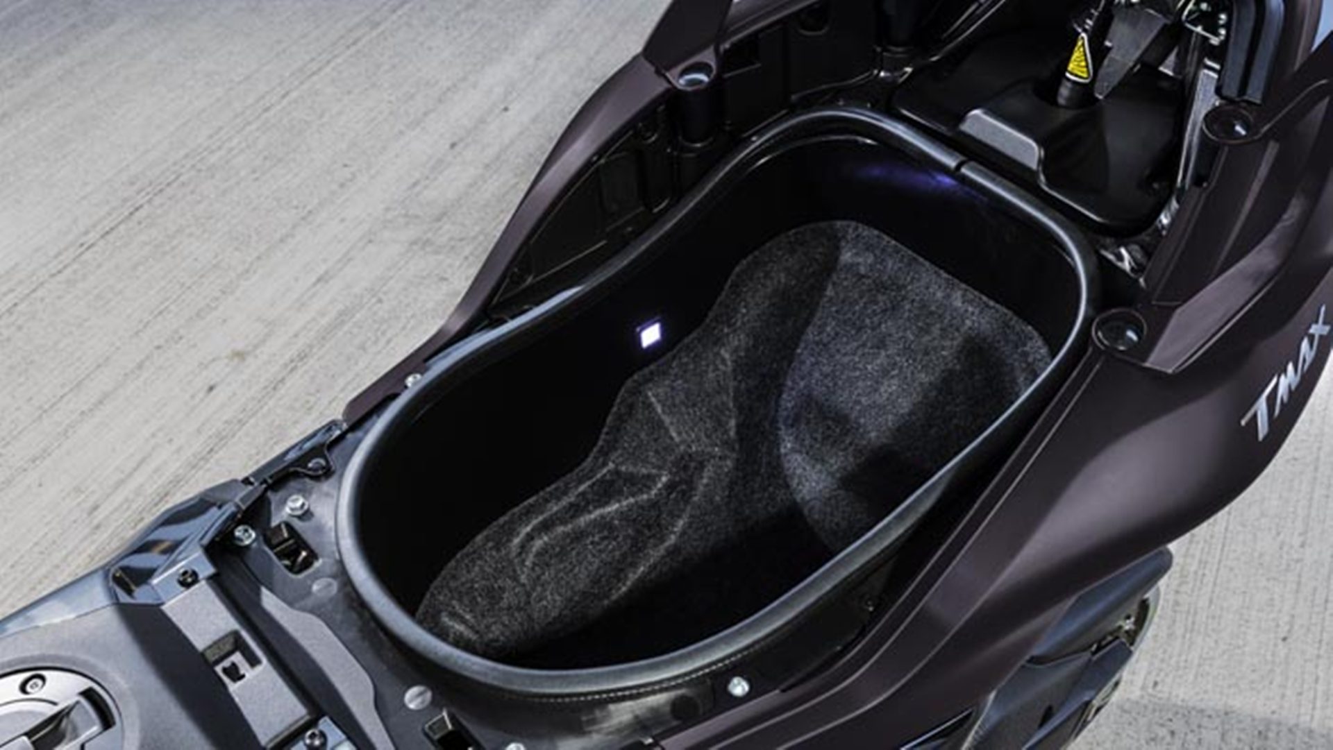 รูปภาพ ยามาฮ่า Yamaha TMAX Tech MAX ปี 2024