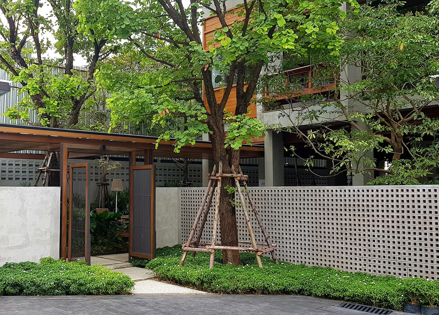 รูปภาพ บ้านบ้าน วิภาวดี 20 (Baan Baan Vibhavadi 20)