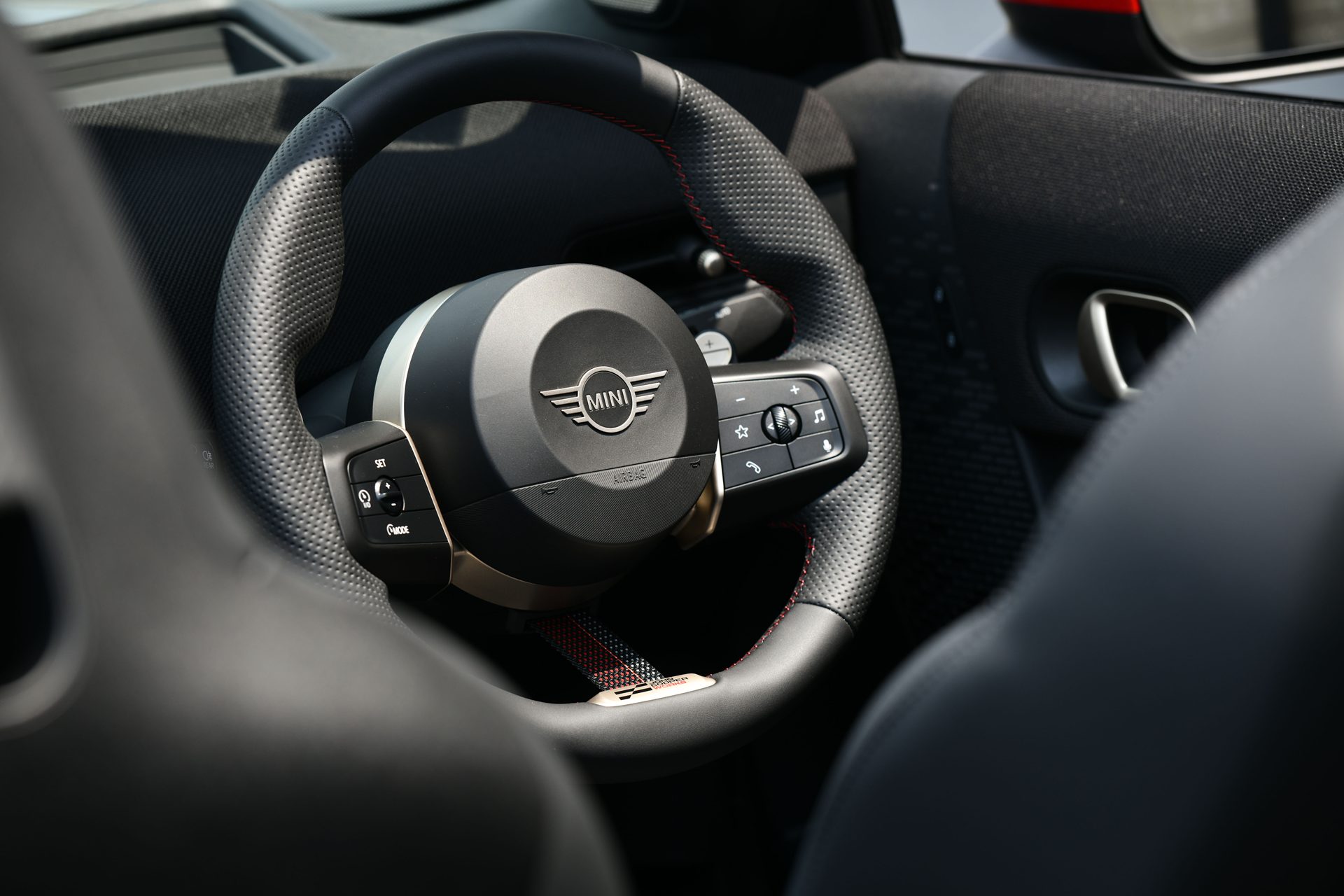 รูปภาพ มินิ Mini John Cooper Works Convertible ปี 2025