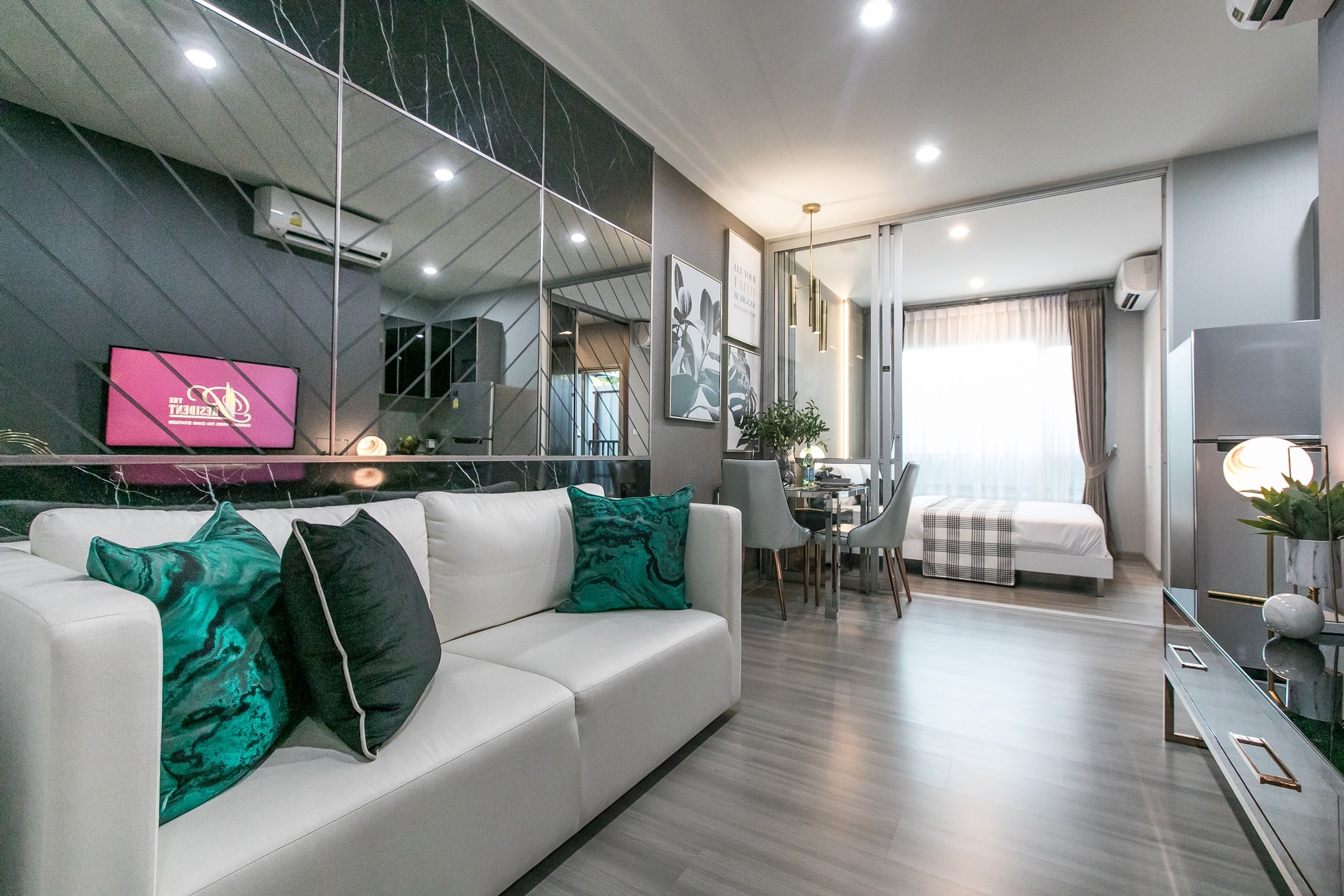 รูปภาพ เดอะ เพรสซิเดนท์ จรัญ-แยกไฟฉาย สเตชั่น (The President Charan-Yaek Fai Chai Station)