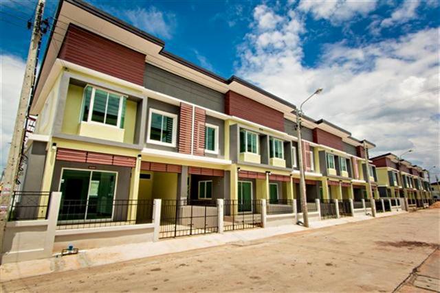 รูปภาพ บัวทองธานี (Buathong Thani)