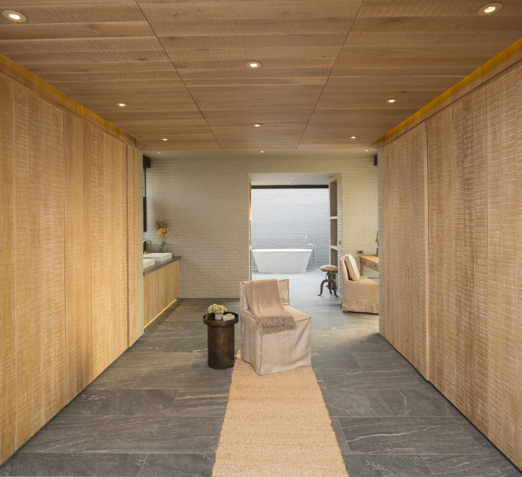 รูปภาพ ภิรมย์ แอท วินยาร์ด (Pirom at Vineyard)