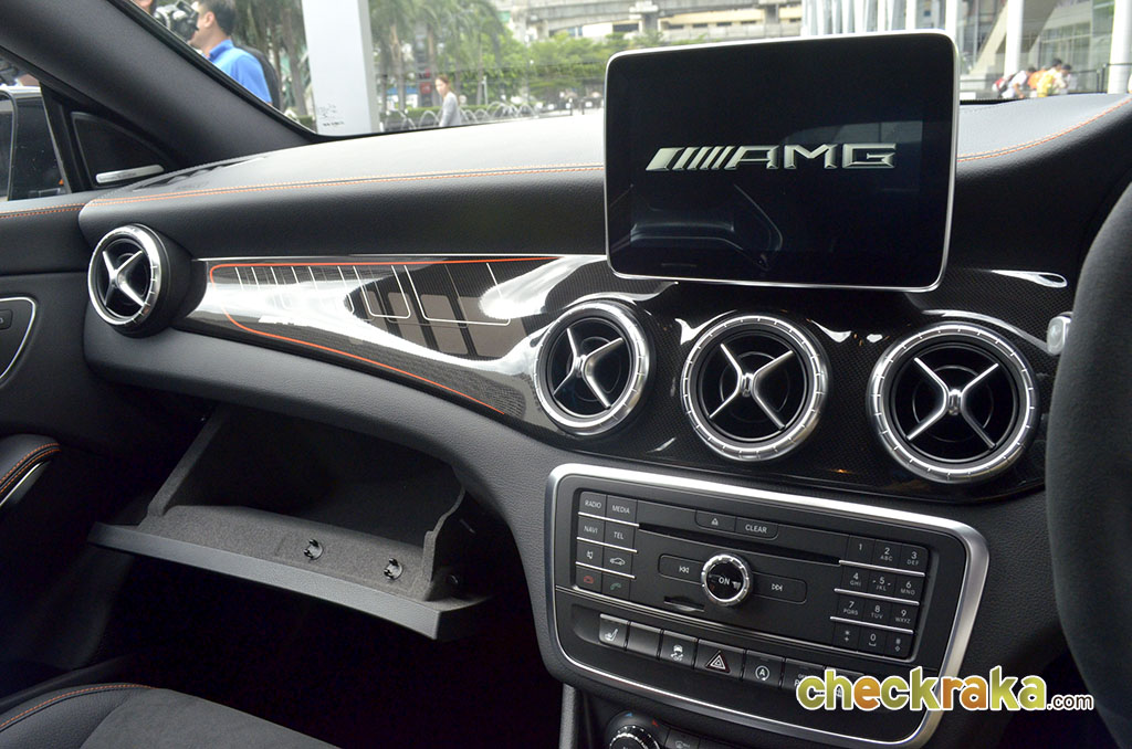 รูปภาพ เมอร์เซเดส-เบนซ์ Mercedes-benz AMG CLA 45 AMG 4Matic ปี 2014
