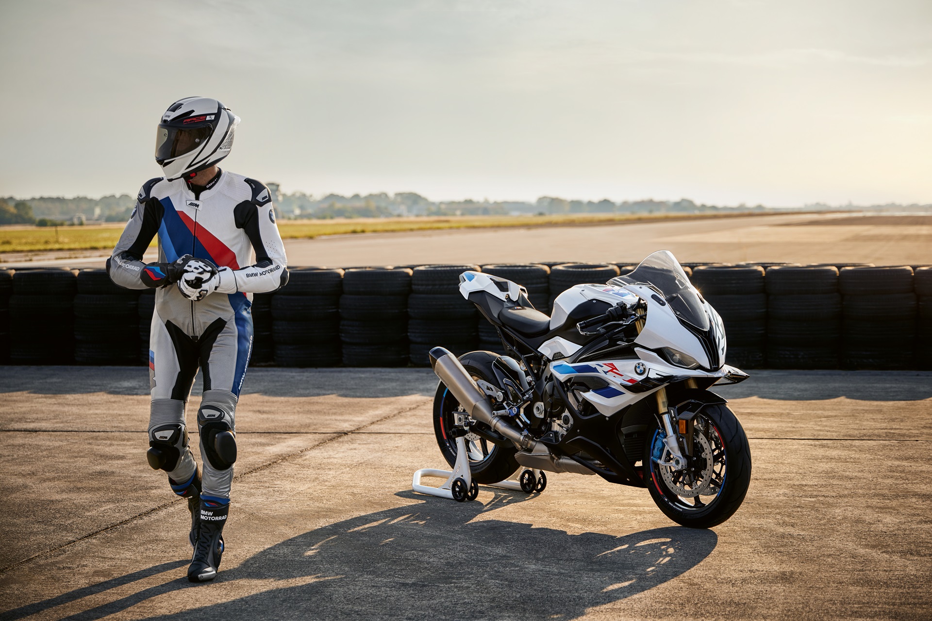 รูปภาพ บีเอ็มดับเบิลยู BMW S 1000 RR Tri-Color ปี 2024