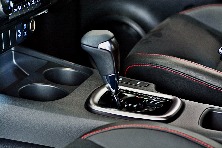 รูปภาพ โตโยต้า Toyota Revo GR Sport 2.8 AT Hi-Floor 4X4 ปี 2022