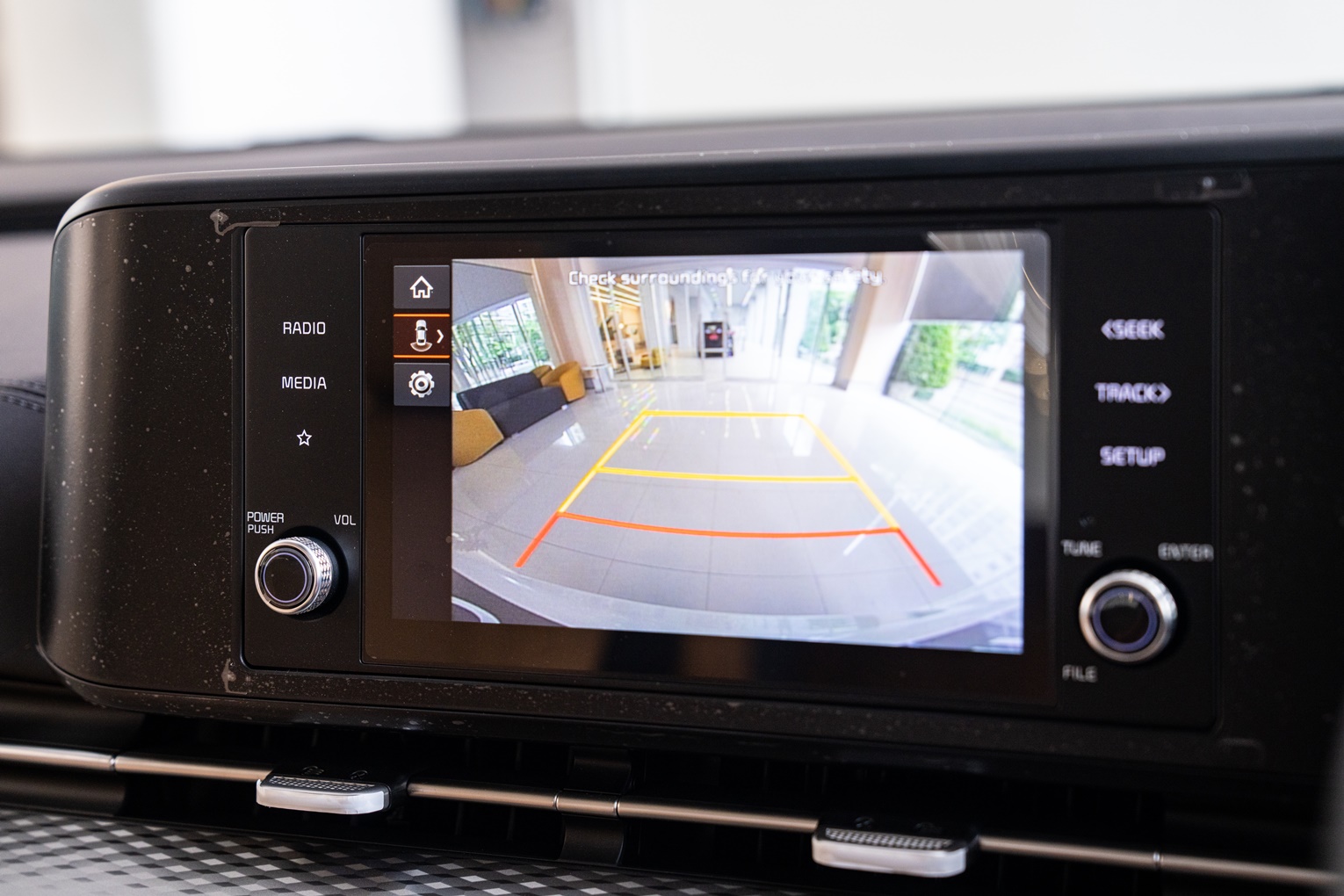 รูปภาพ เกีย KIA Carnival LX ปี 2023