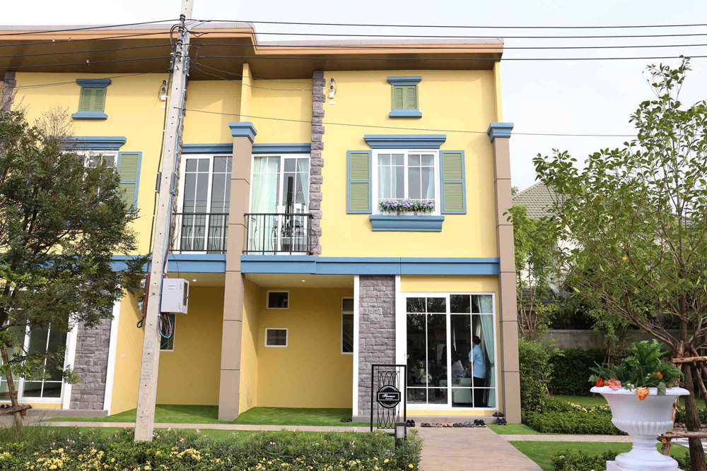 รูปภาพ โกลเด้น ทาวน์ รัตนาธิเบศร์-สถานีรถไฟฟ้าไทรม้า (Golden Town Rattanathibet - Saima Station)