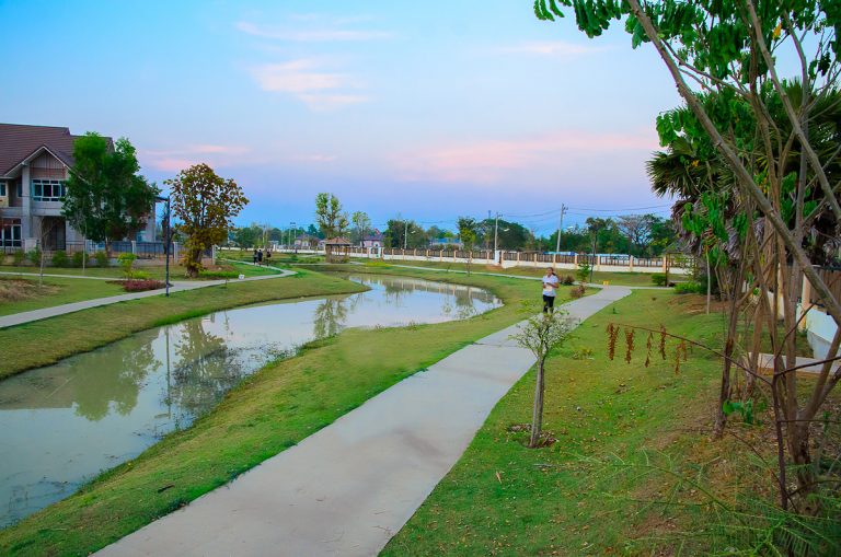 รูปภาพ พิมานชล บูเลอวาร์ด (Pimanchon Boulevard)