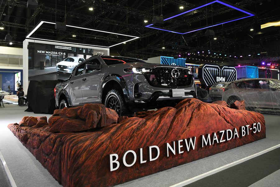 รูปภาพ มาสด้า Mazda BT-50 DBL 3.0 XTR HI-RACER 6AT ปี 2024