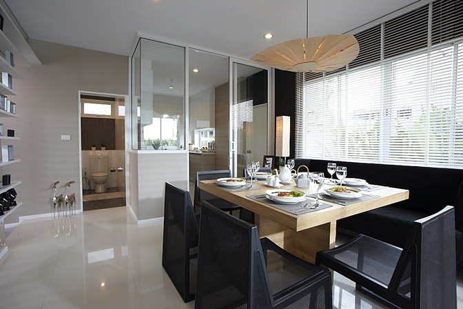 รูปภาพ เนอวานา บียอนด์ พระราม 9 - รามคำแหง (Nirvana Beyond Rama 9-Ramkhamhaeng)