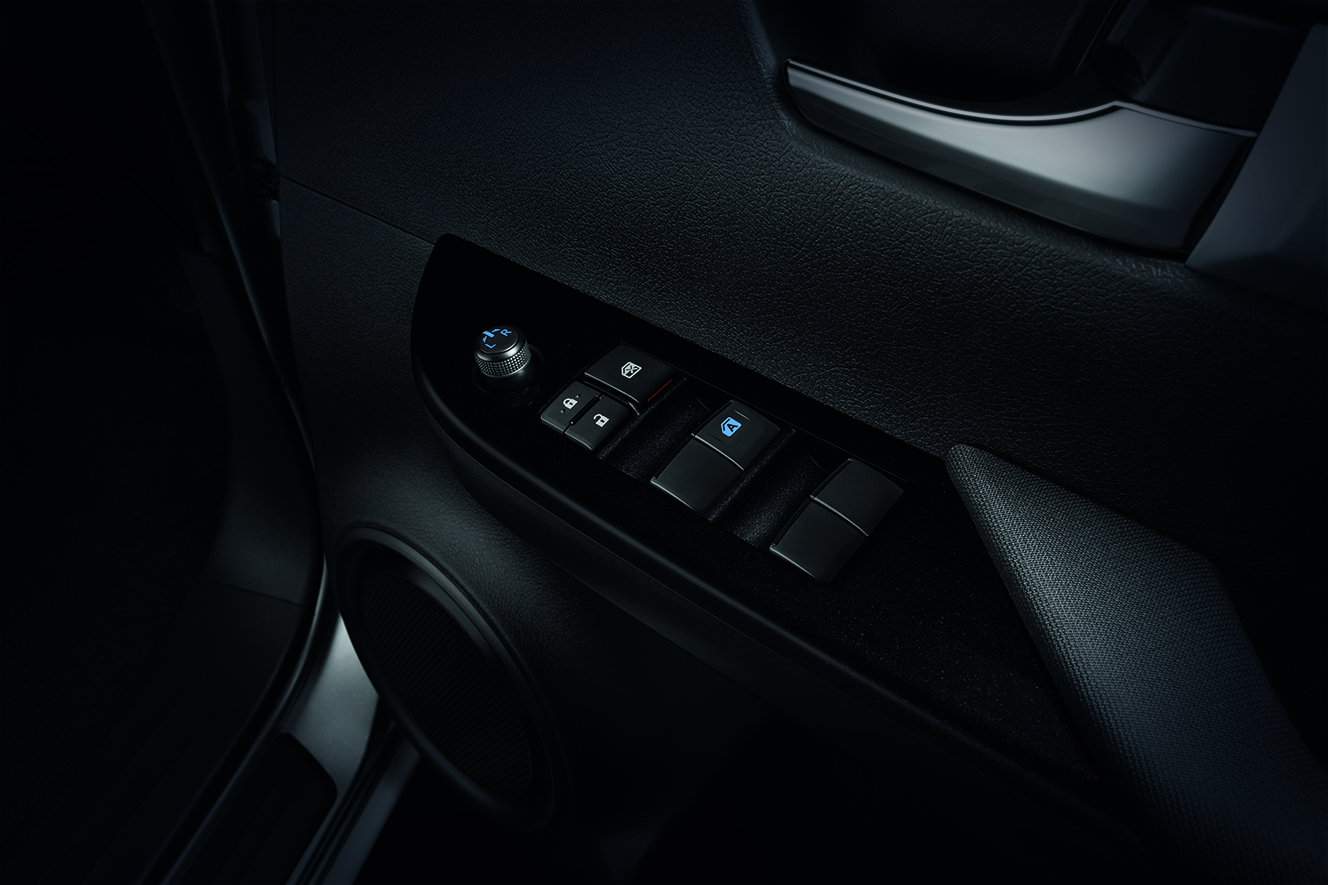 รูปภาพ โตโยต้า Toyota Revo Smart Cab Z-Edition 4x2 2.4 Entry ปี 2022