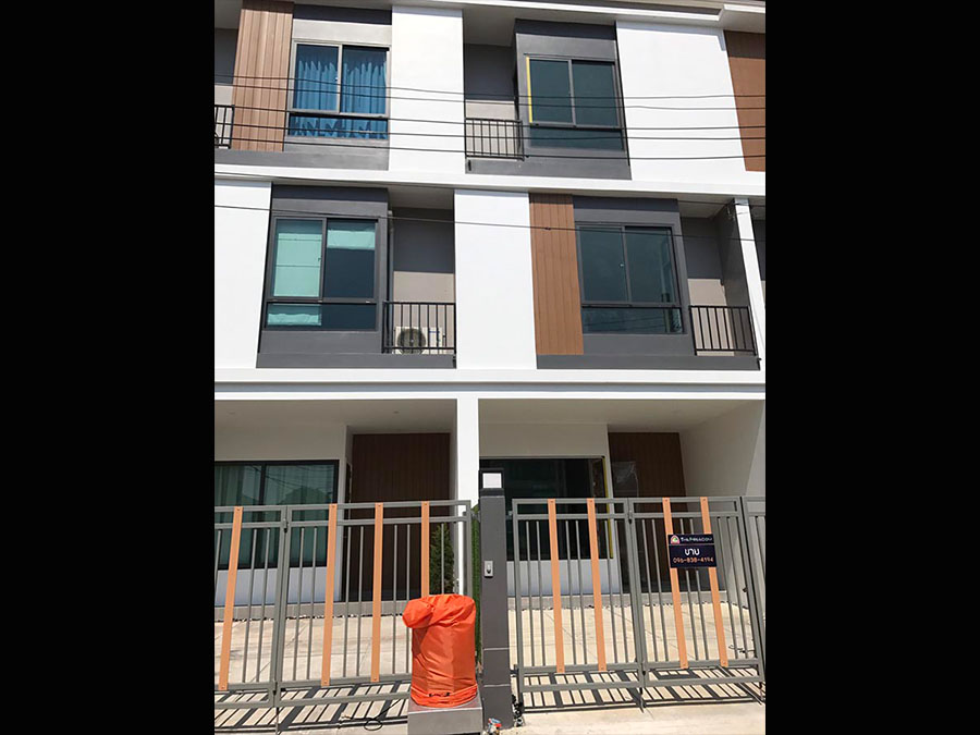 รูปภาพ เดอะ ฟรีด้อม นาคนิวาส-โชคชัย 4 (The Freedom Nakniwas - Chokechai 4)