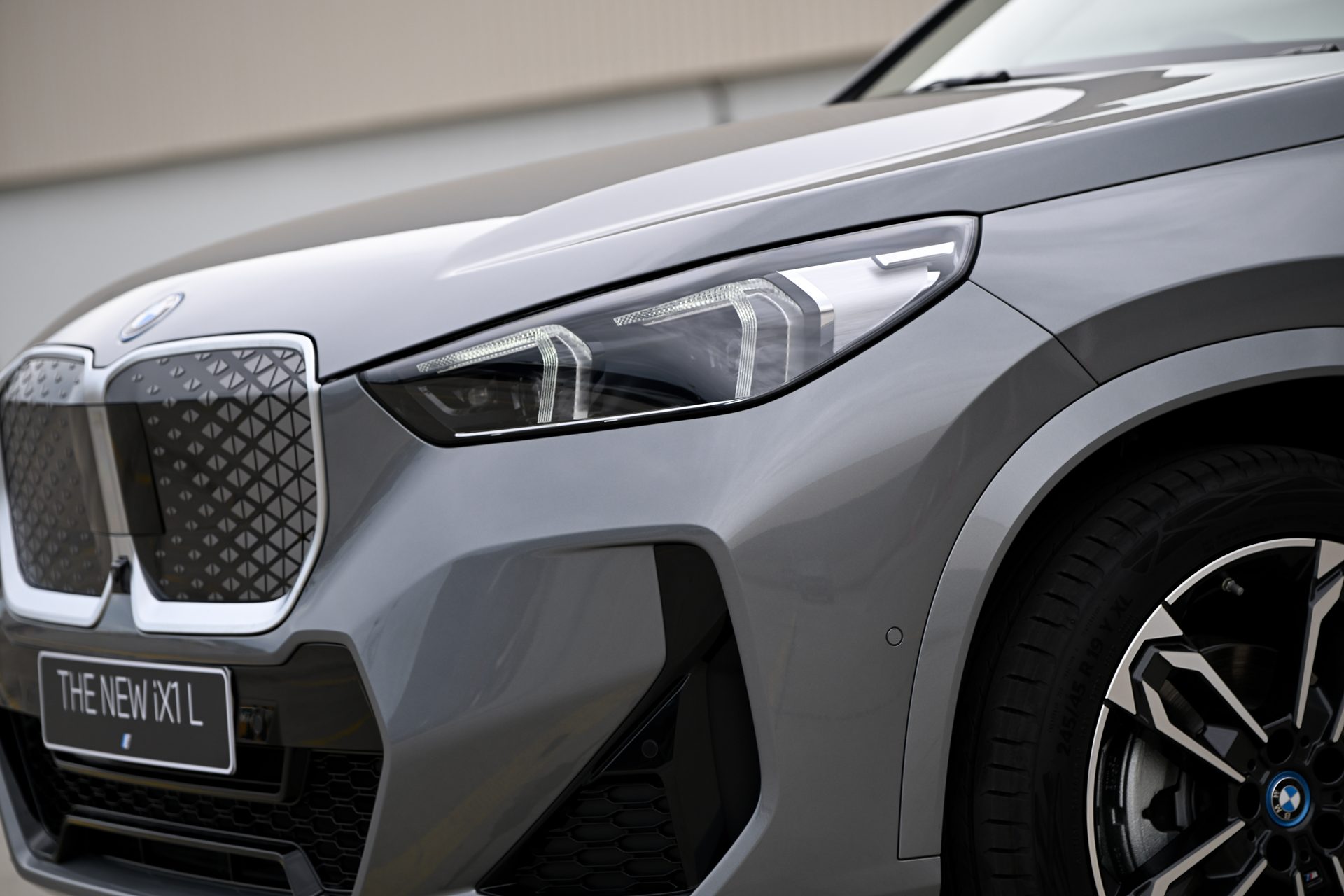 รูปภาพ บีเอ็มดับเบิลยู BMW i X1 eDrive20L M Sport ปี 2025