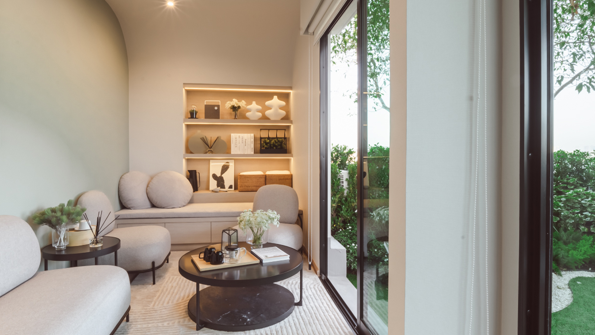 รูปภาพ เนอวานา ดีฟายน์ เอกมัย - รามอินทรา (Nirvana Define Ekkamai-Ramintra)