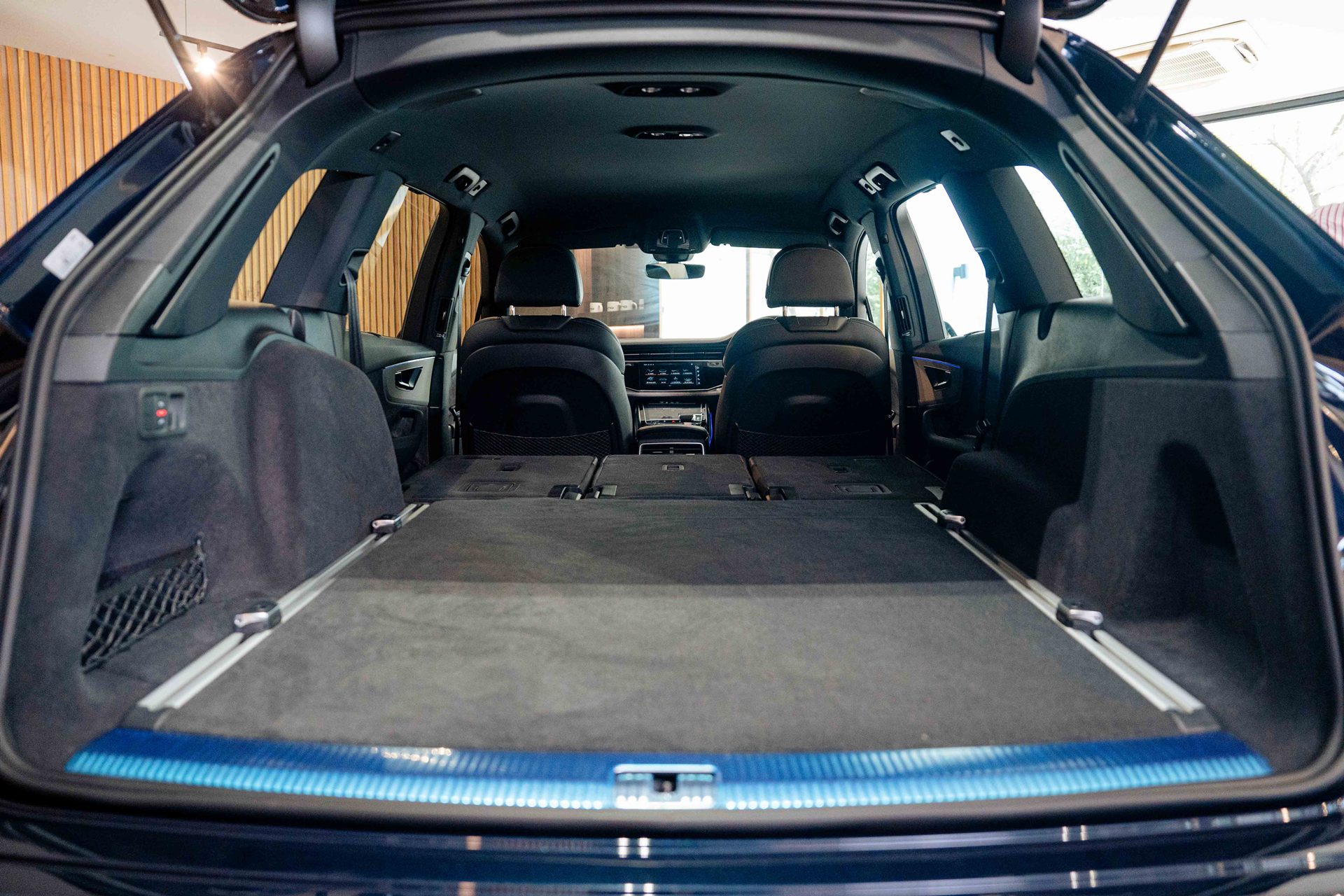 รูปภาพ อาวดี้ Audi Q7 TFSI e quattro S line edition one ปี 2024