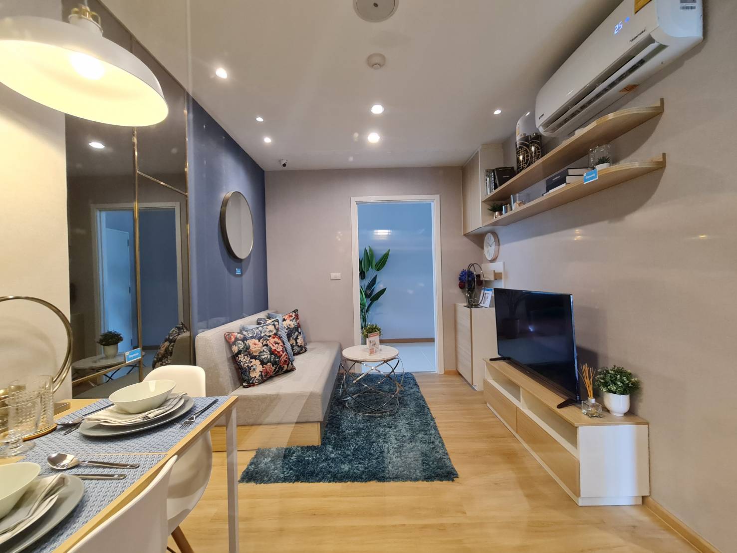 รูปภาพ เสนาคิทท์ บีทีเอส สะพานใหม่ (Senakith Bts Saphanmai)