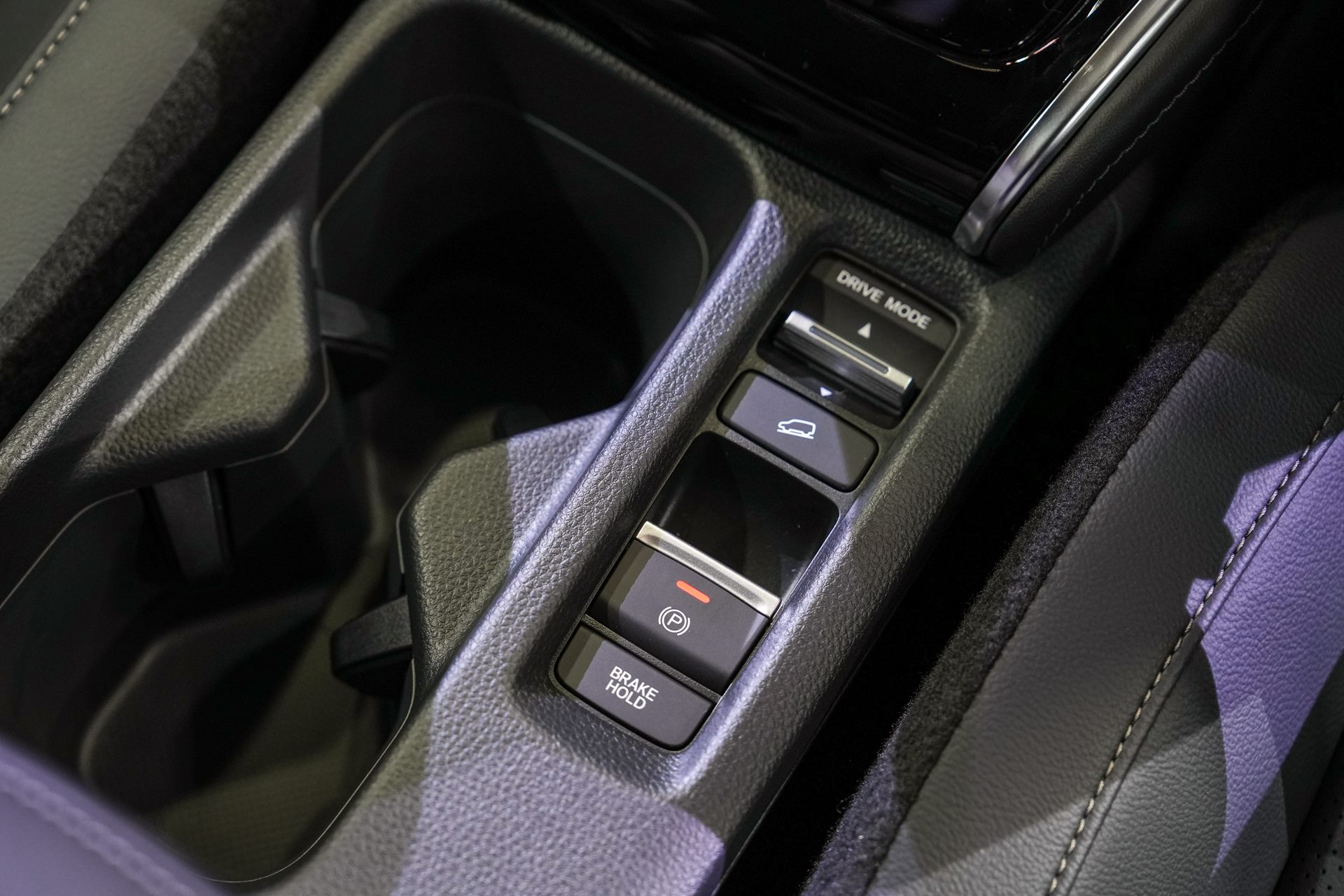 รูปภาพ ฮอนด้า Honda HR-V e:HEV EL ปี 2024