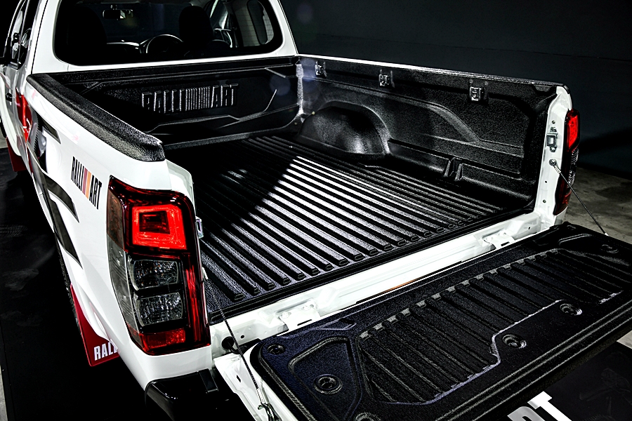 รูปภาพ มิตซูบิชิ Mitsubishi Triton MEGA-CAB RALLIART ปี 2022