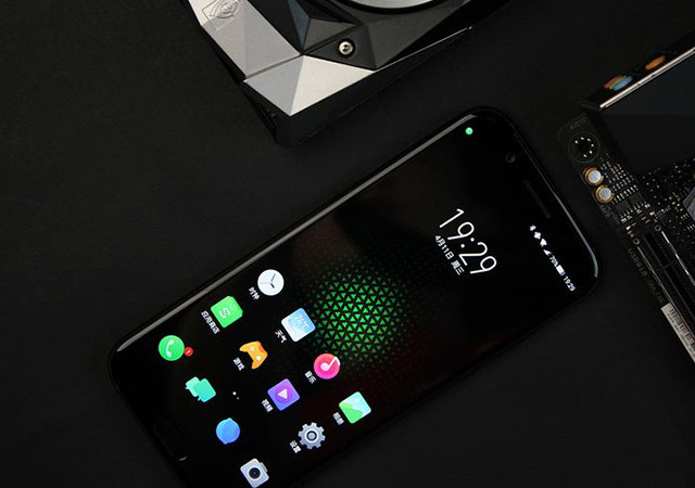 รูปภาพ เสียวหมี่ Xiaomi Blackshark 128GB