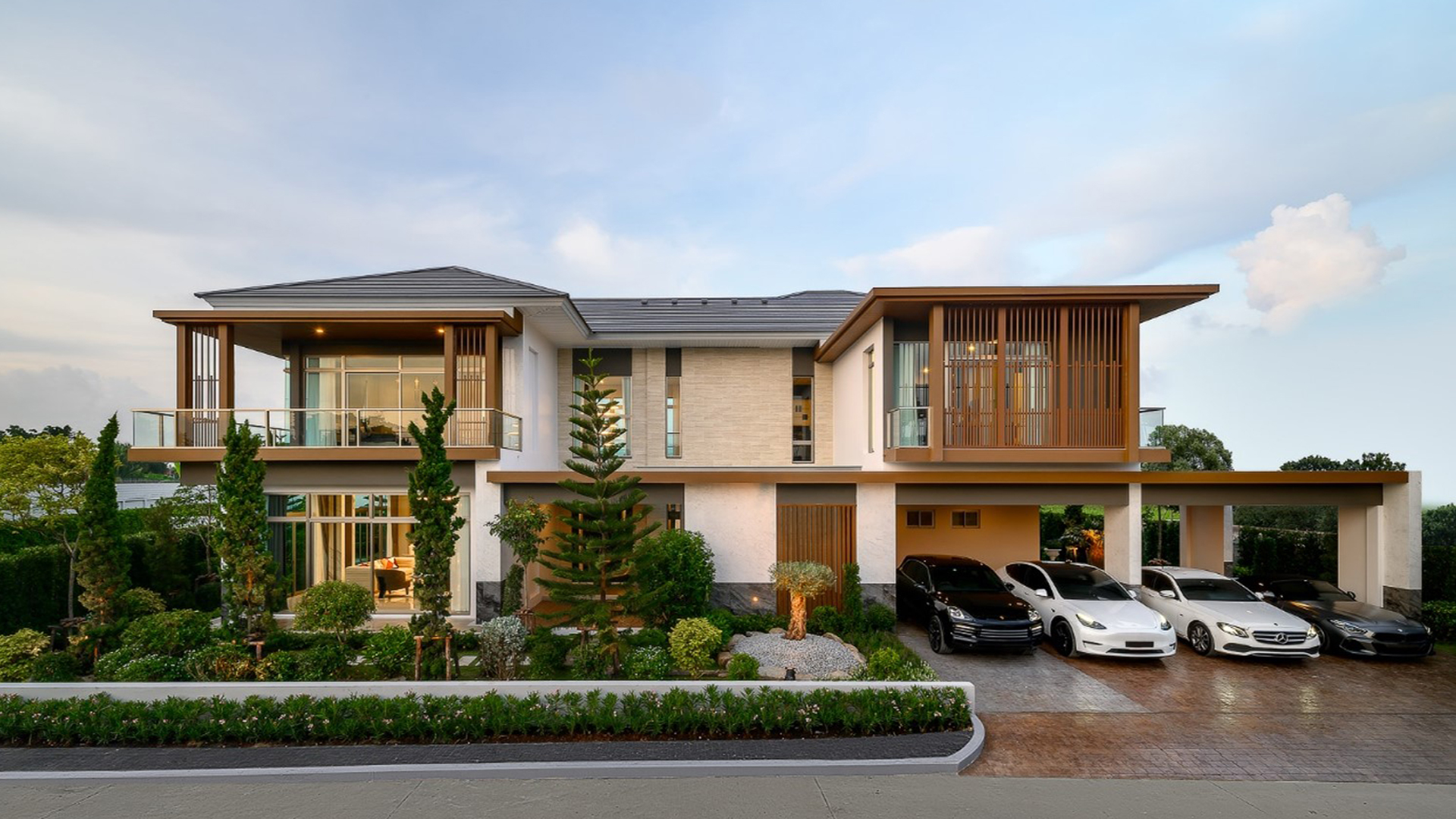 รูปภาพ เพอร์เฟค มาสเตอร์พีซ รามคำแหง (Perfect Masterpiece Ramkhamhaeng)