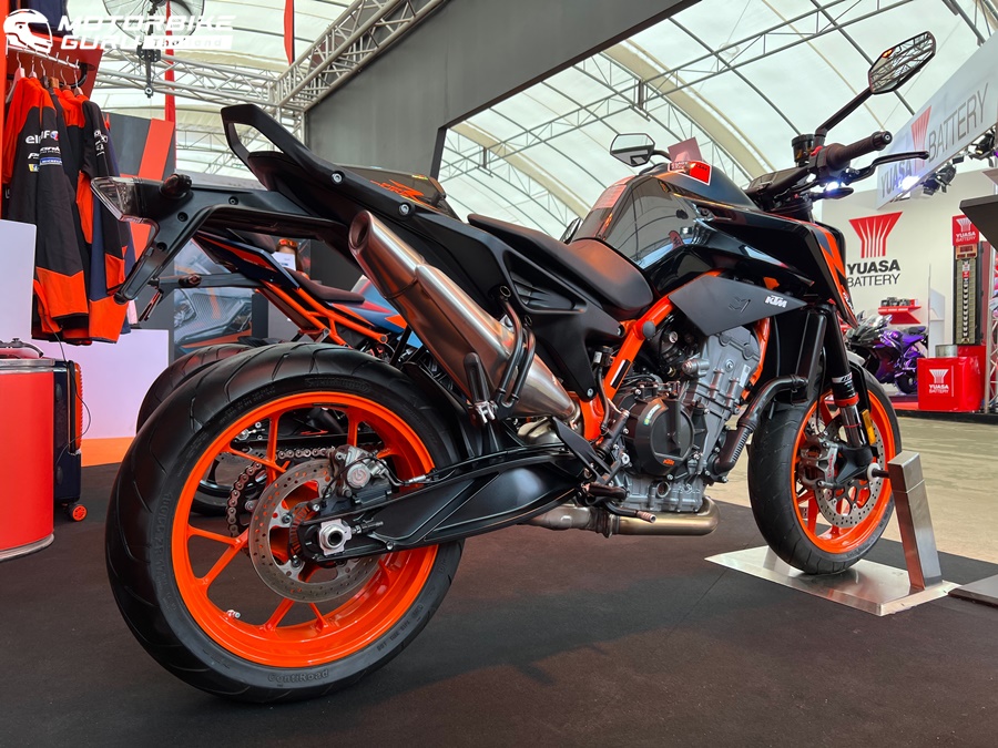 รูปภาพ เคทีเอ็ม KTM 890 Duke R ปี 2023