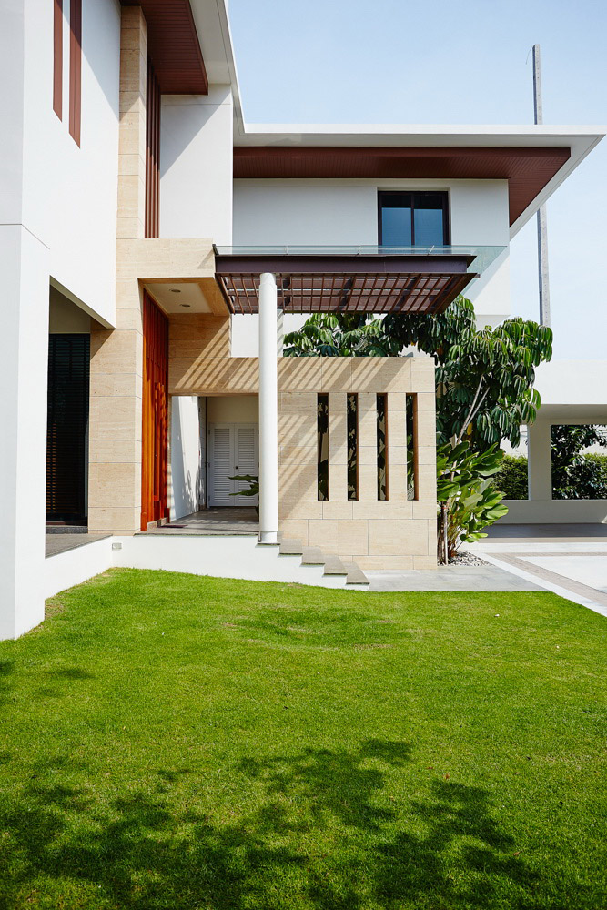 รูปภาพ นวธานี เรสซิเดนซ์ (Navatanee Residence)