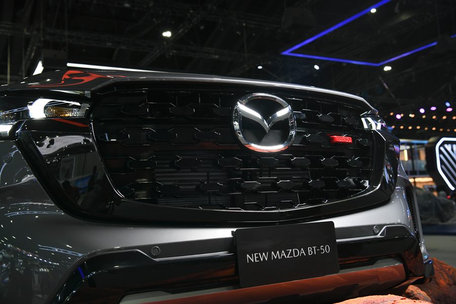 รูปภาพ มาสด้า Mazda BT-50 DBL 3.0 XTR HI-RACER 6AT ปี 2024