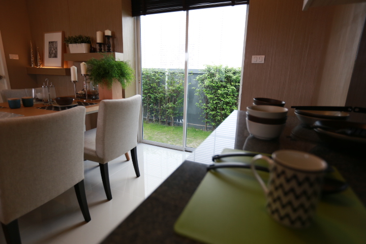 รูปภาพ เนอวานา คัฟเวอร์ อ่อนนุช (Nirvana Cover On-nut)