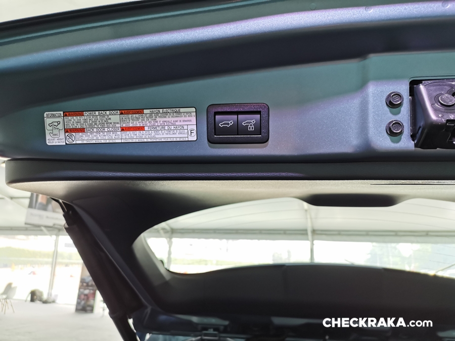 รูปภาพ โตโยต้า Toyota Corolla Cross Hybrid Premium ปี 2020