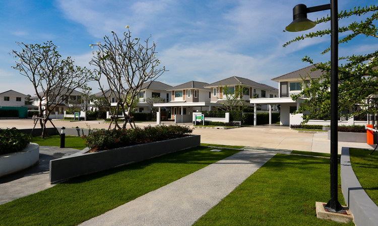 รูปภาพ ไลฟ @ บางละมุง (Life @ Banglamoong)