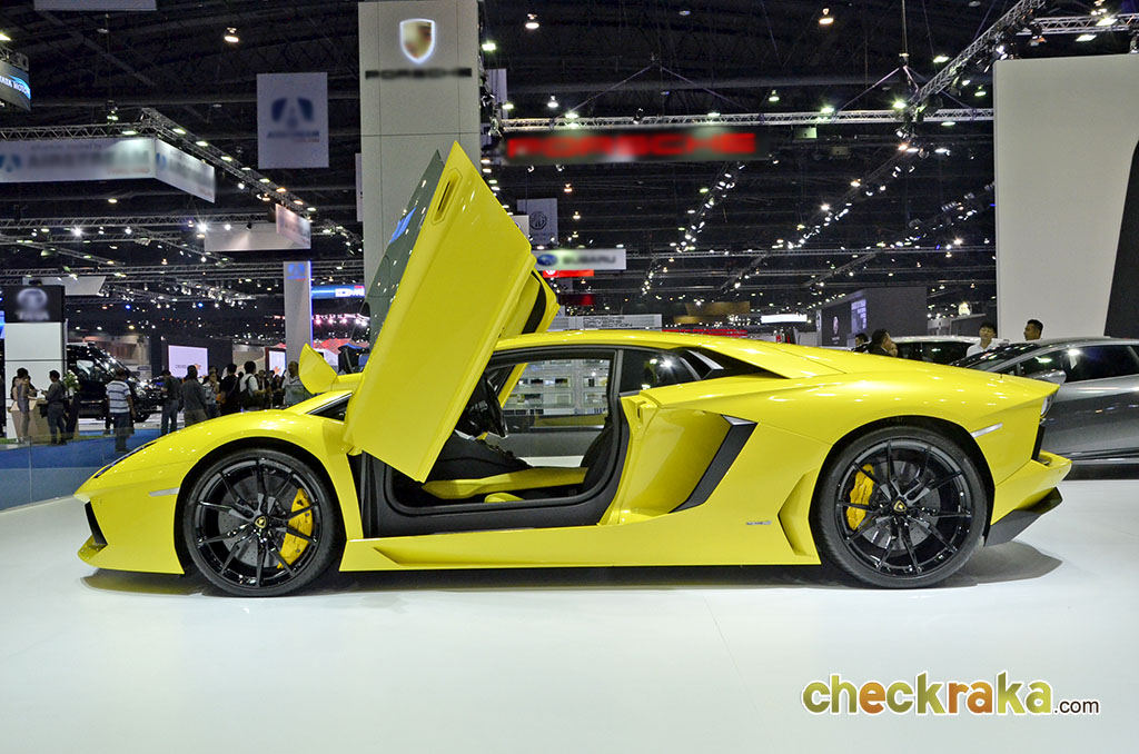 รูปภาพ ลัมโบร์กินี Lamborghini Aventador LP700-4 ปี 2011