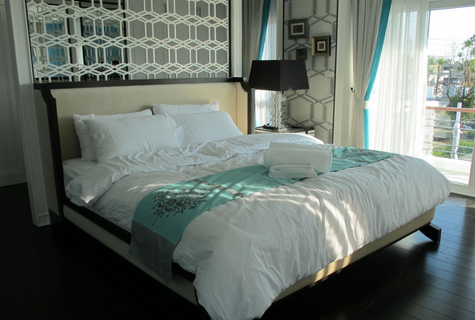 รูปภาพ เอ็น.ซี.รอยัล ปิ่นเกล้า (NC Royal Pinklao)