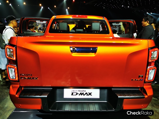 รูปภาพ อีซูซุ Isuzu D-MAX V-CROSS 4 ประตู 3.0 Ddi M A/T ปี 2019