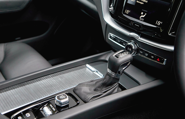 รูปภาพ วอลโว่ Volvo XC60 D4 AWD Momentum ปี 2020