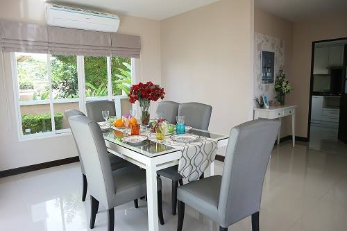 รูปภาพ เดอะลากูนน่า แอนด์รีสอร์ทโฮม (The Laguna and Resort Home)