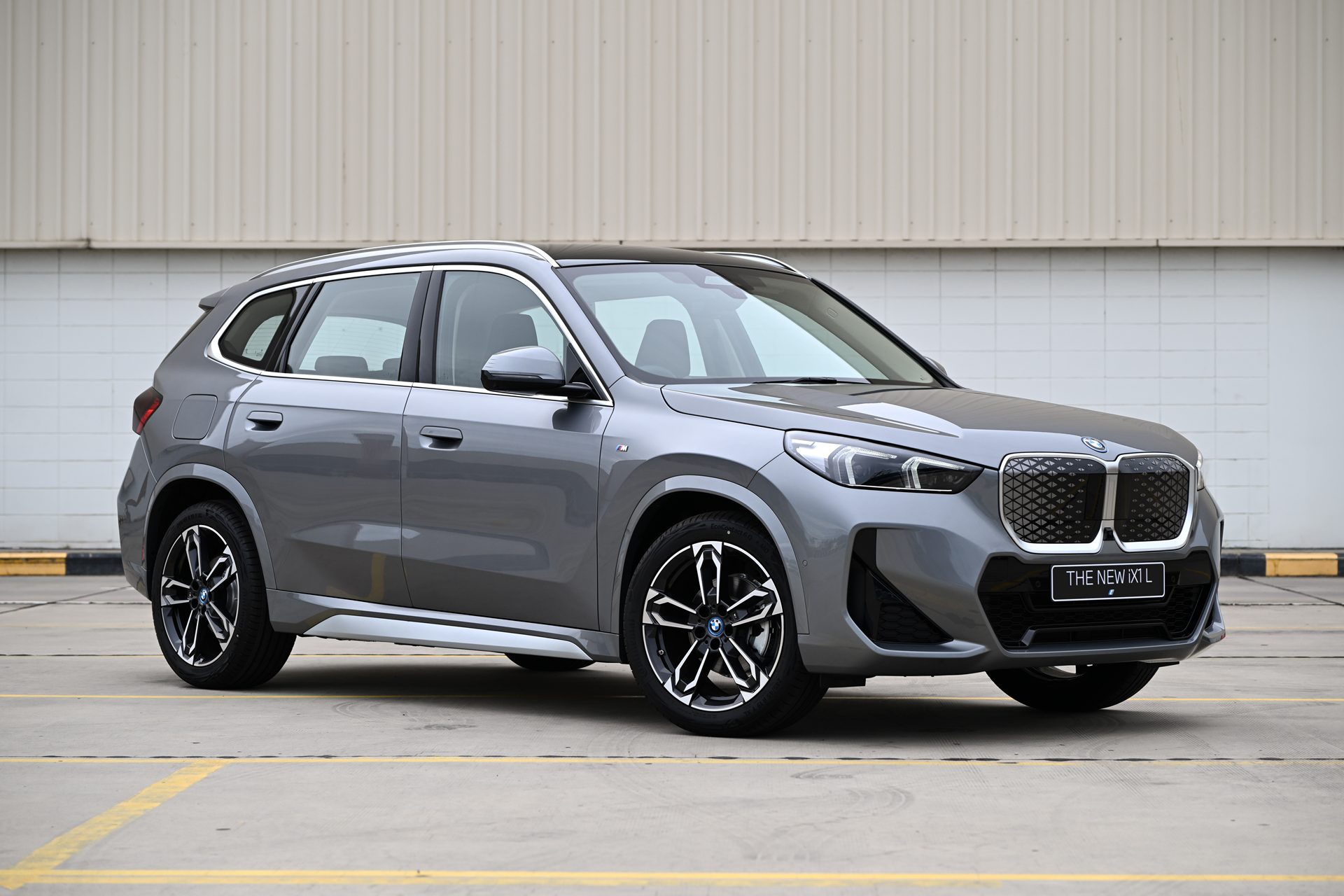 รูปภาพ บีเอ็มดับเบิลยู BMW i X1 eDrive20L M Sport ปี 2025