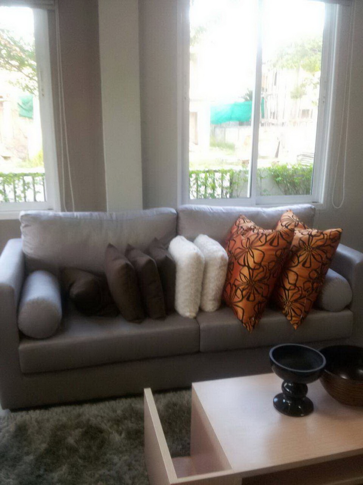 รูปภาพ ณ ราธร สุวินทวงศ์ (Na Rathon Suwinthawongse)