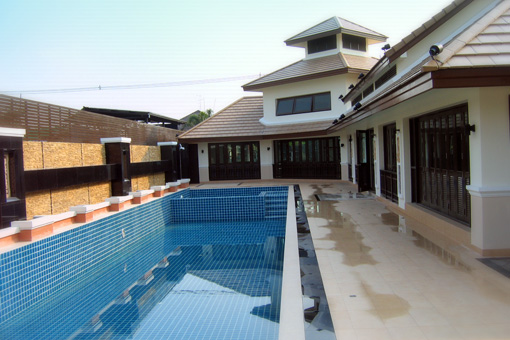 รูปภาพ รติรมย์ พาร์ค (Ratirom Park)