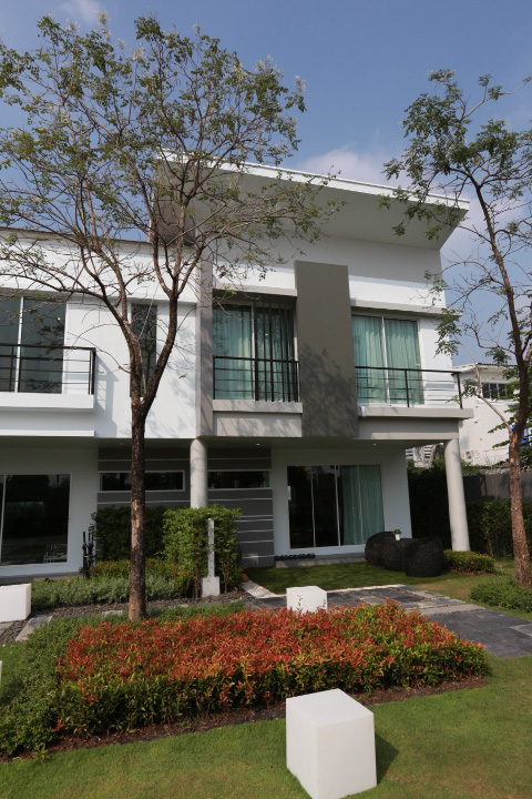 รูปภาพ เนอวานา คัฟเวอร์ อ่อนนุช (Nirvana Cover On-nut)